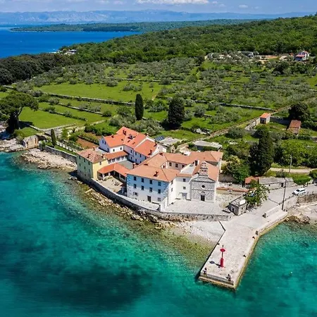 Vesna Appartamento Pinezići