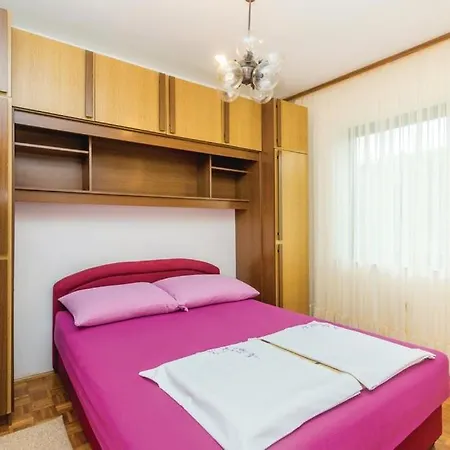 Appartement Vesna Pinezići