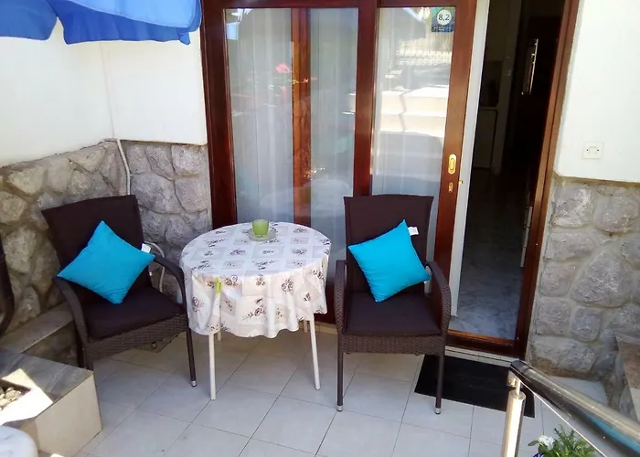 Vesna Appartement Pinezići